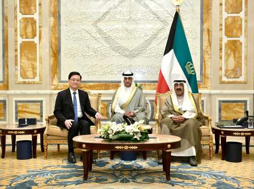Strengthening ties with Kuwait. A business delegation comprising representatives from Hong Kong and Mainland enterprises, led by HKSAR Chief Executive John Lee, arrived in Kuwait yesterday (May 13), on the second leg of their Middle East trip. Mr Lee met with the Amir of Kuwait, Mr Meshal Al-Ahmad Al-Jaber Al-Sabah; the Crown Prince of Kuwait, Mr Sabah Al-Khaled Al-Hamad Al-Mubarak Al-Sabah; and the Acting Prime Minister, Mr Fahad Yousuf Saud Al-Sabah, to exchange views on strengthening co-operation between Hong Kong and Kuwait. Mr Lee and the Acting Prime Minister witnessed the signing of Memoranda of Understanding by Invest Hong Kong and the Hong Kong Trade Development Council with the Kuwait Direct Investment Promotion Authority respectively. Mr Lee also raised the prospect of signing a free trade agreement between Hong Kong and Gulf Cooperation Council (GCC) countries with support from Kuwait in its role as GCC chair in 2025. This is the first time for Mr Lee to lead Mainland enterprises on an outbound mission, demonstrating Hong Kong's strengths under the "one country, two systems" principle in connecting China and the world.  https://www.info.gov.hk/gia/general/202505/13/P2025051300838.htm  #hongkong #brandhongkong #asiasworldcity #MiddleEast #Kuwait